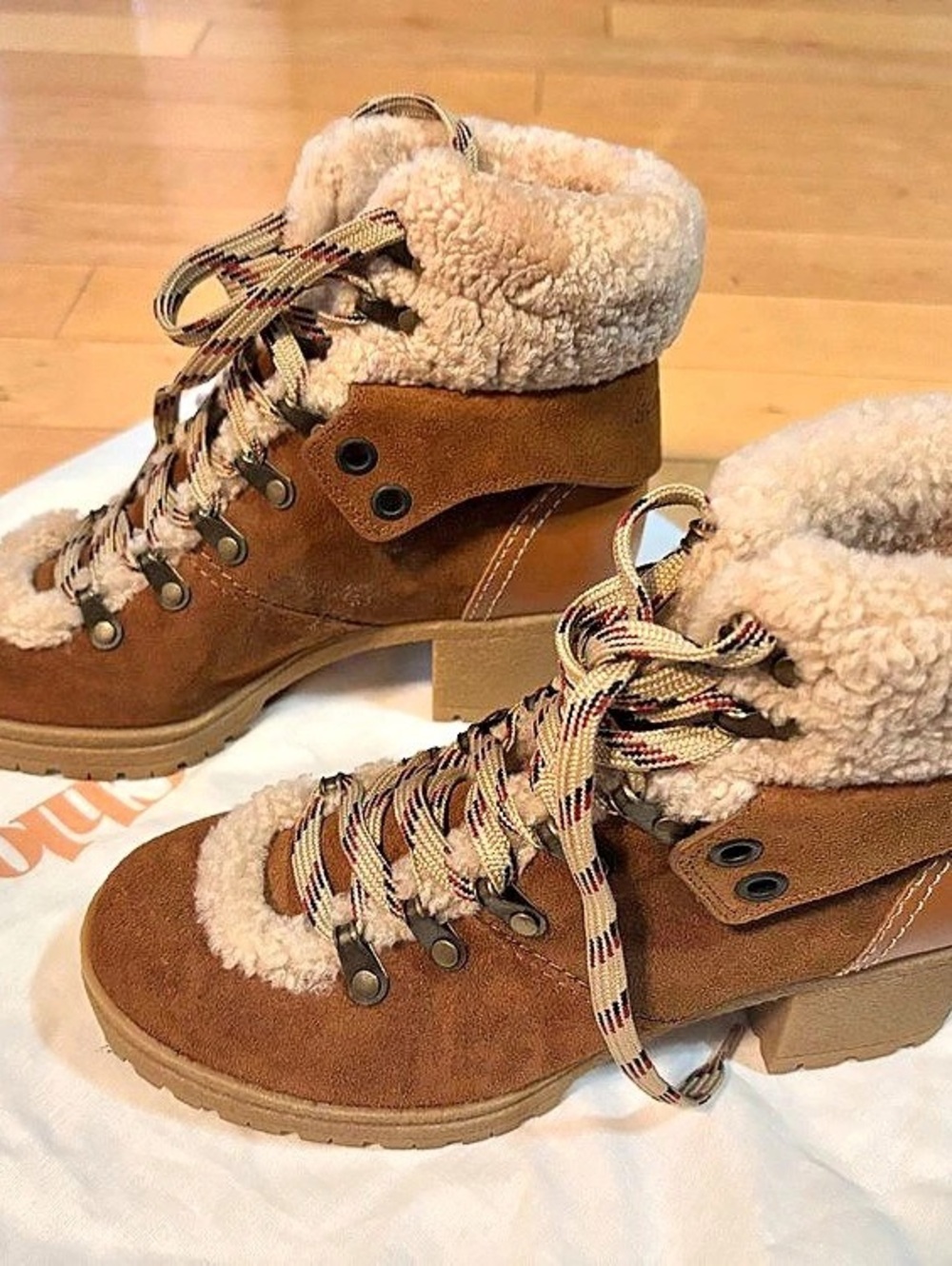 See by Chloe Winter Boots Brown Shearling Lined